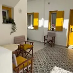 οtto Apts 公寓 *